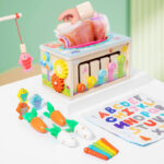 Seven-in-one Game Case Educational Toys Children's Multifunctional Tissue Box Shape Matching Cognitive Wooden Toys